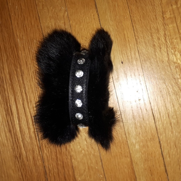 Vintage Glamour "Punk" Fur Cuff with Sparkle - Picture 1 of 4